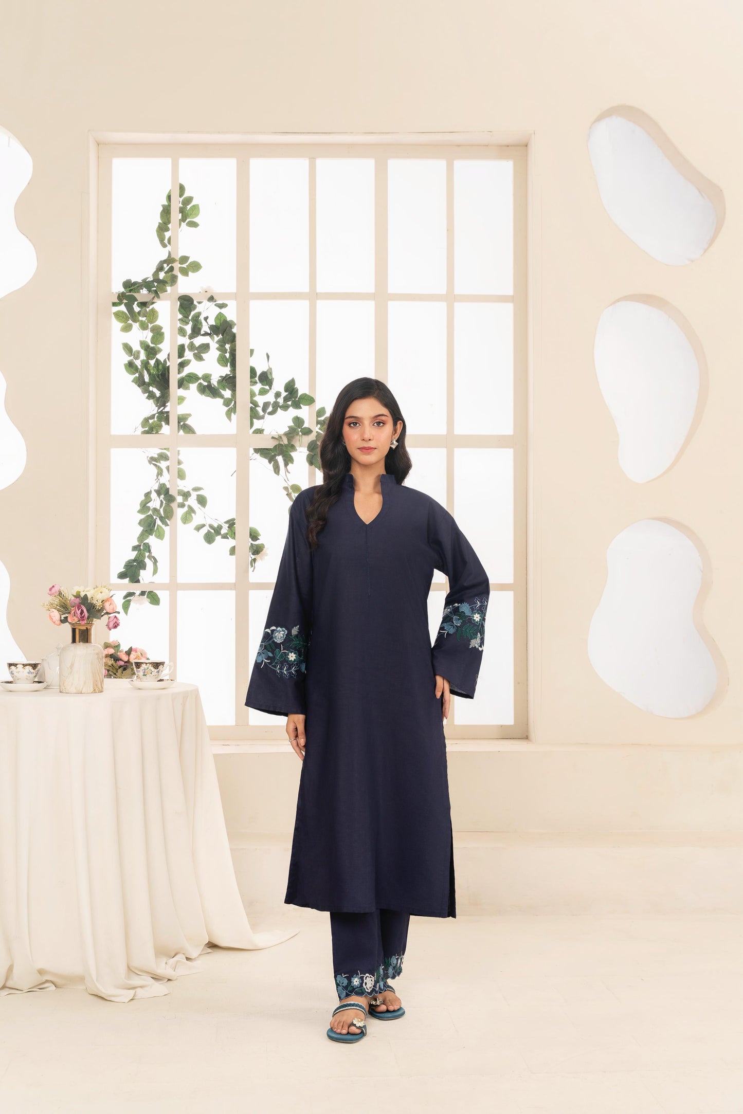 ZUMAR EMBROIDERED 2PCS