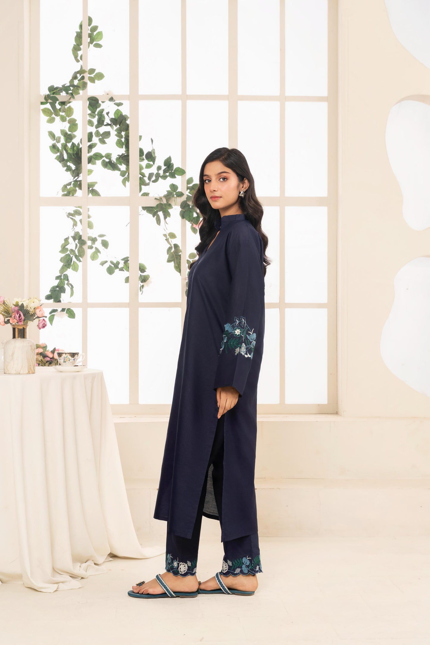 ZUMAR EMBROIDERED 2PCS