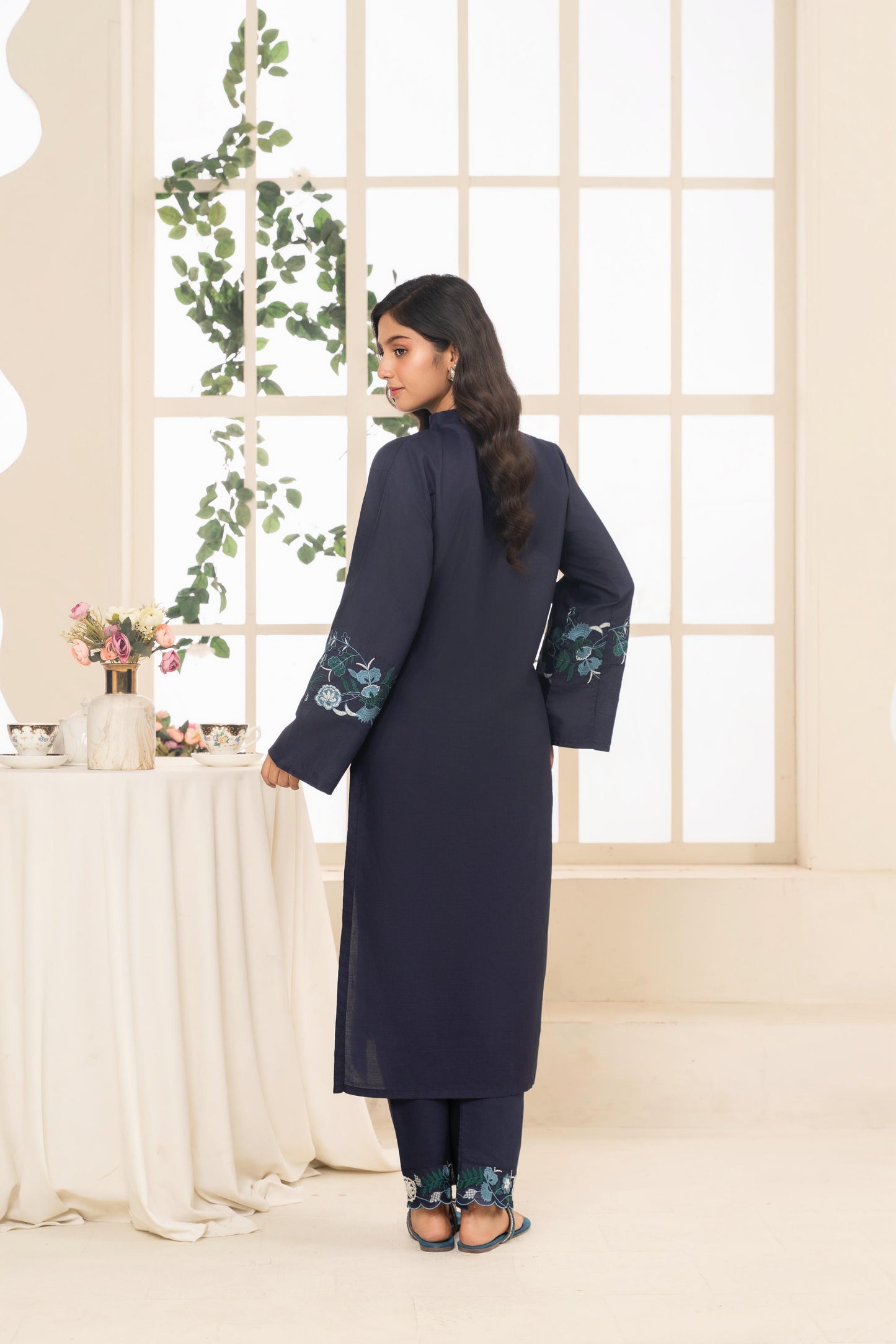 ZUMAR EMBROIDERED 2PCS