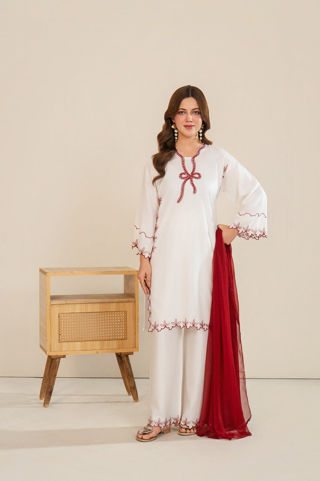 Bow Embroidered 3-Pcs