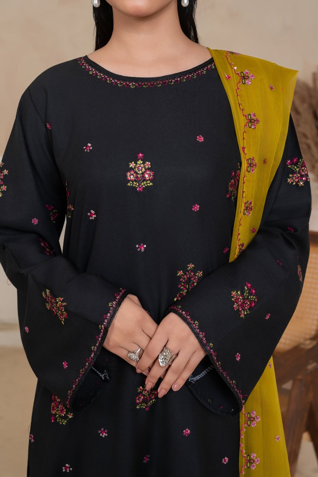 OLIVE EMBROIDERED 3PCS