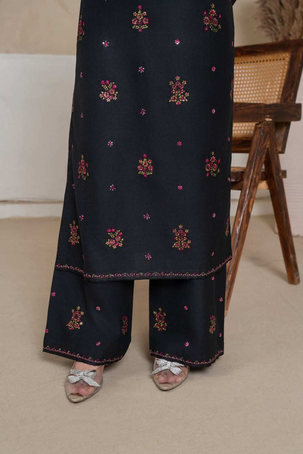 OLIVE EMBROIDERED 3PCS