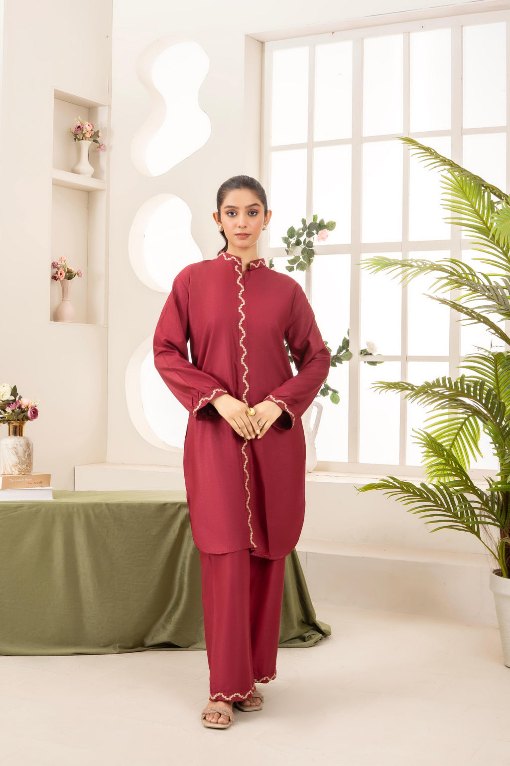 DASTAN EMBROIDERED 2-PCS