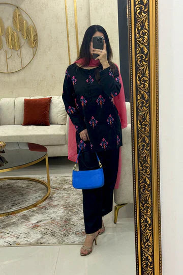 Black Blossom 2Pc Suit