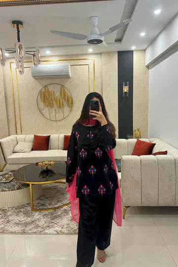 Black Blossom 3Pc Suit